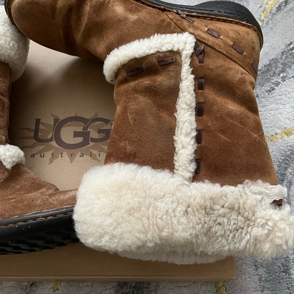 UGG AUSTRALIA ELIJO Chestnut Brown Shearling Suede Boots - Picture 3 of 5